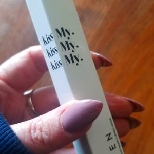 Roen Lip Balm